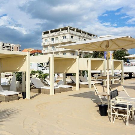 Terrazza Marconi Hotel&Spamarine Сенигаллия Экстерьер фото