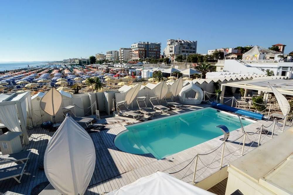 Terrazza Marconi Hotel&Spamarine Сенигаллия Экстерьер фото
