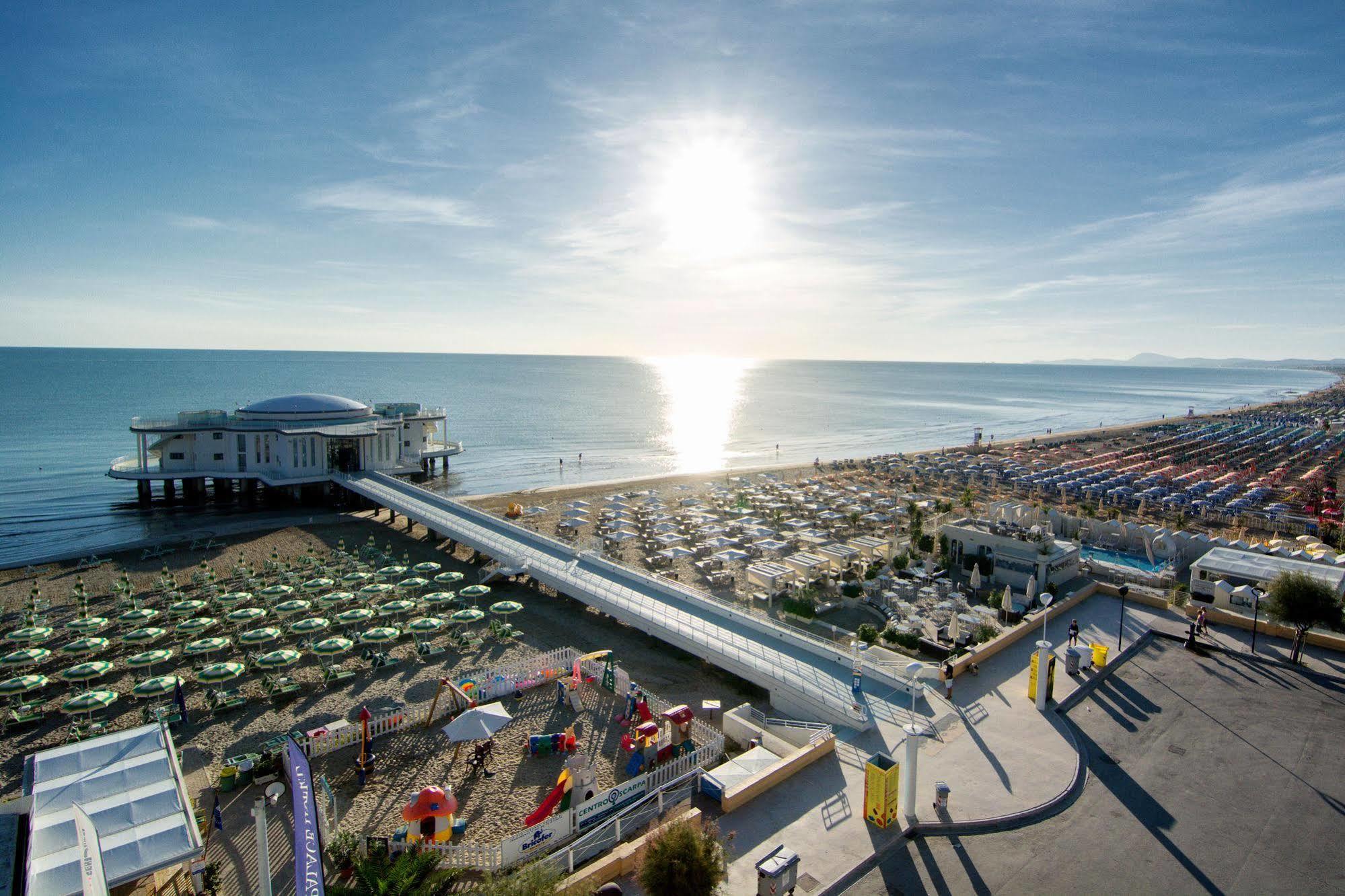 Terrazza Marconi Hotel&Spamarine Сенигаллия Экстерьер фото