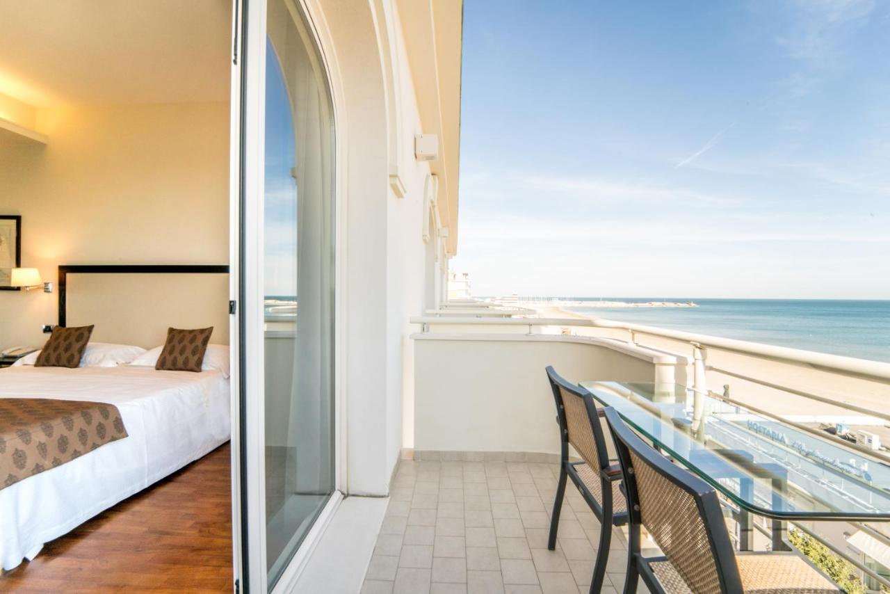 Terrazza Marconi Hotel&Spamarine Сенигаллия Экстерьер фото
